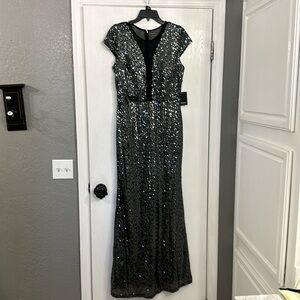 Long evening gown in gunmetal.